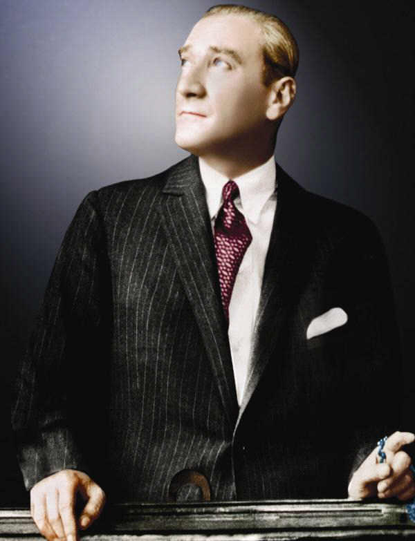 3 nolu Atatürk resimi nin alternatif renkli  görünümü poster ve portreleri